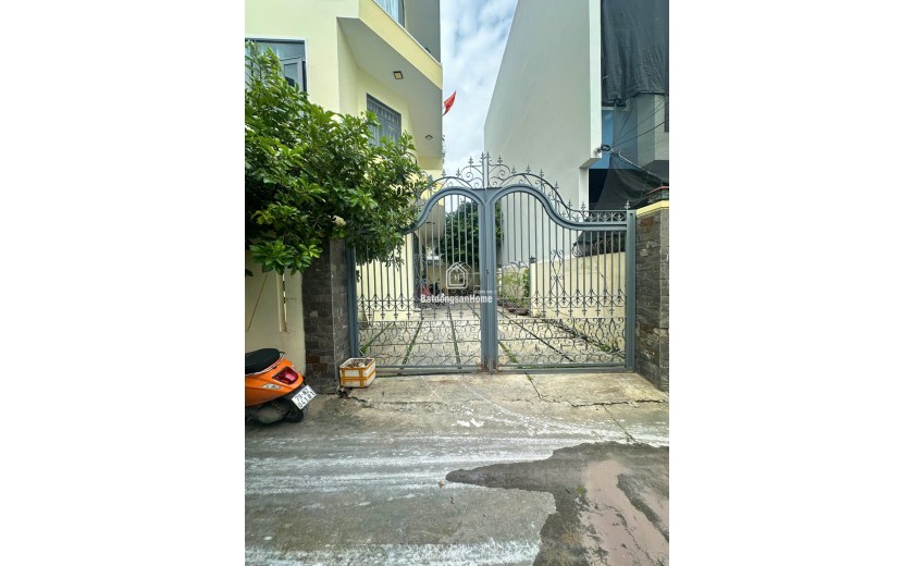 Nhà 3 tầng kiên cố gần KĐT Vĩnh Điềm Trung – sân đậu 2 ô tô – giá tốt 4.5 tỷ